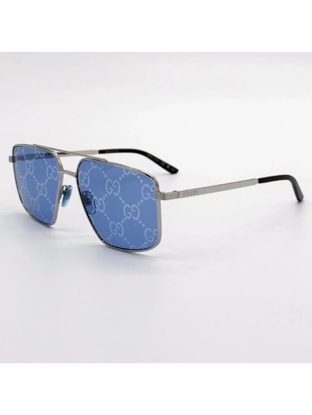 New Gucci Blue Silver Pilot Frame Sunglasses GG0941S 004